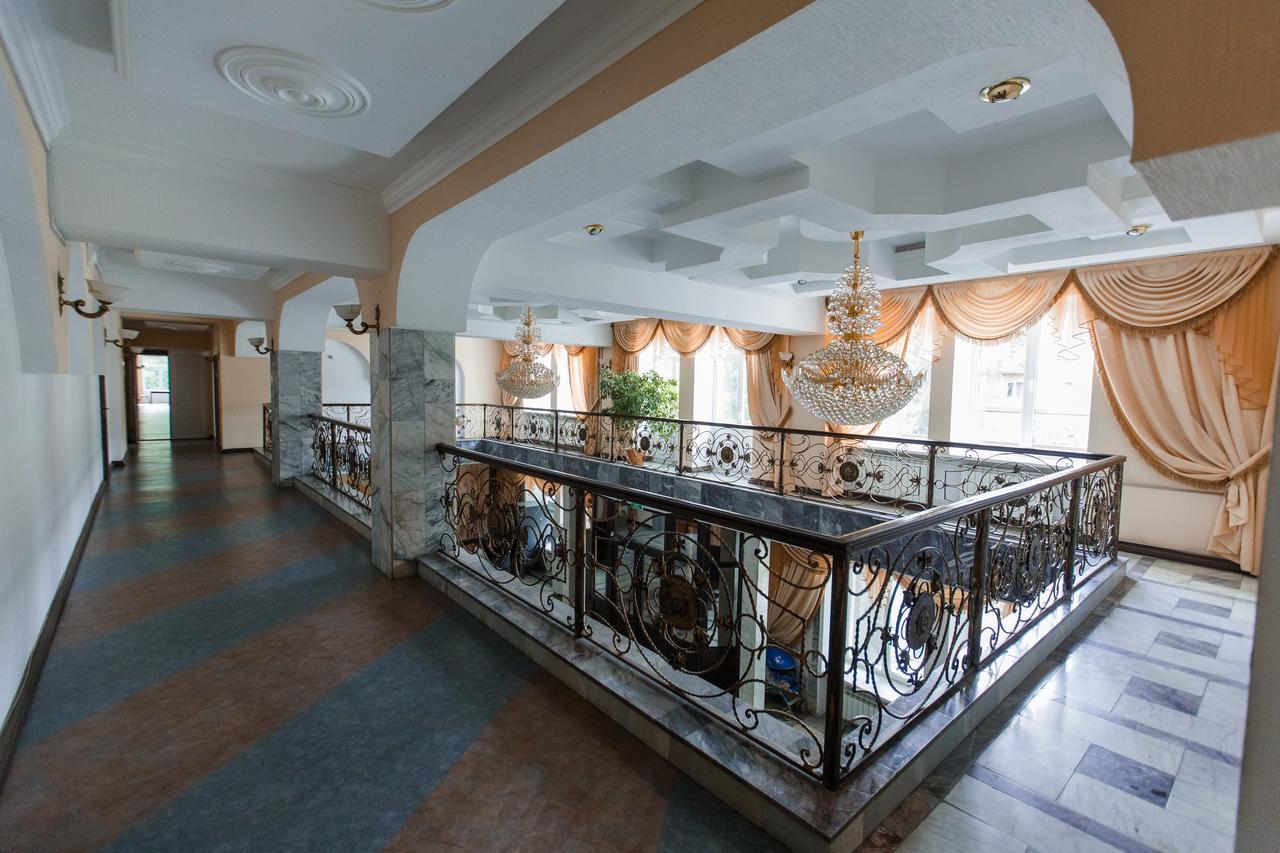 Hotel Altay Leninogorsk Zewnętrze zdjęcie